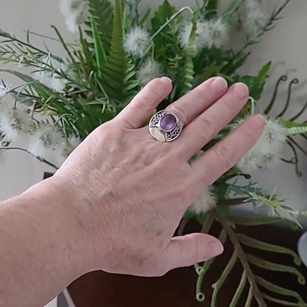 Amethyst silver ring - Picture 12 of 13